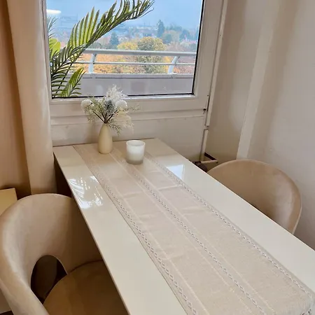 Penthouse With Terrace Near Audi