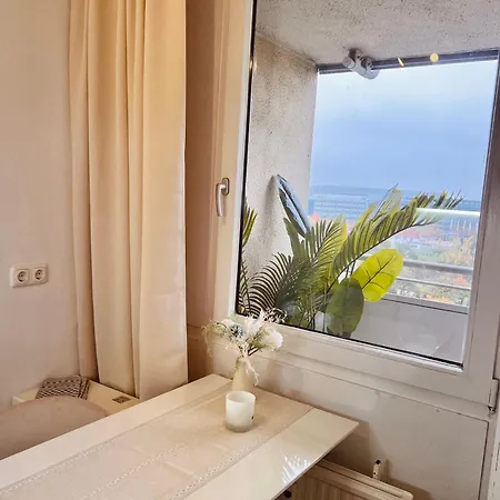 Apartman Penthouse With Terrace Near Audi *